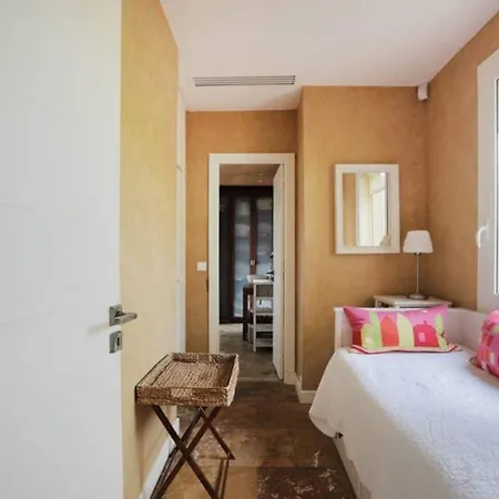 3 Bedrooms With Pool In