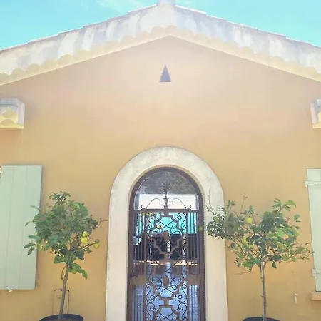 3 Bedrooms With Pool In Ramatuelle